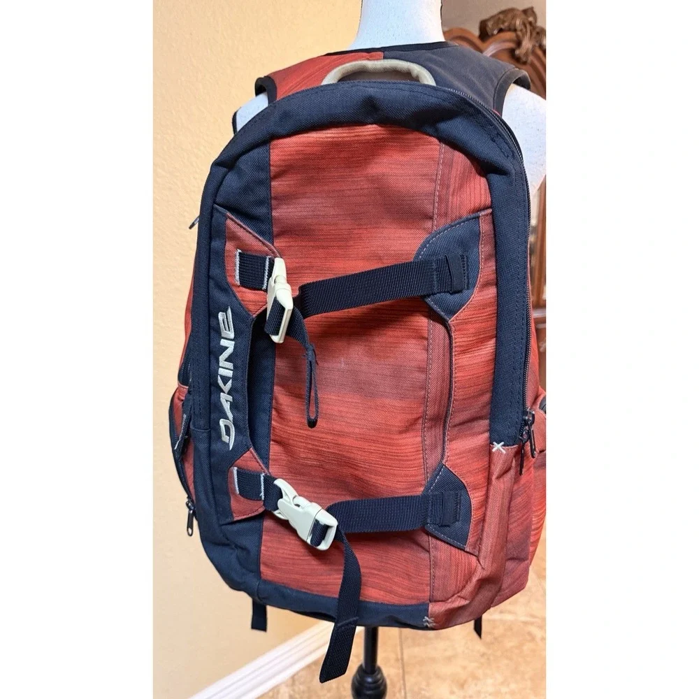 Vintage Y2K Dakine Skateboard Backpack Red Black Technical Skate Gorpcore